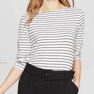 New day extra small striped black and white fitted shirt